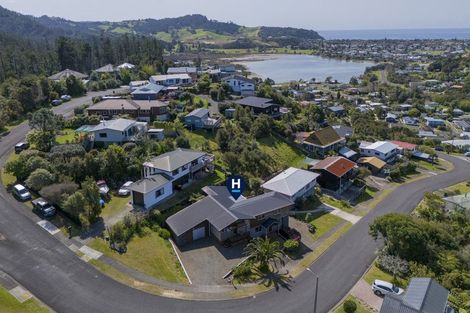Photo of property in 53 Windsor Drive, Tairua, 3508