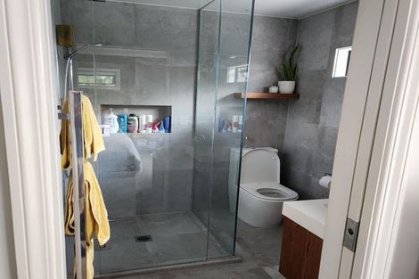 Photo of property in 74a Atkinson Road, Titirangi, Auckland, 0604