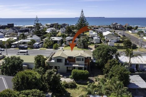 Photo of property in 1238 Papamoa Beach Road, Papamoa Beach, Papamoa, 3118