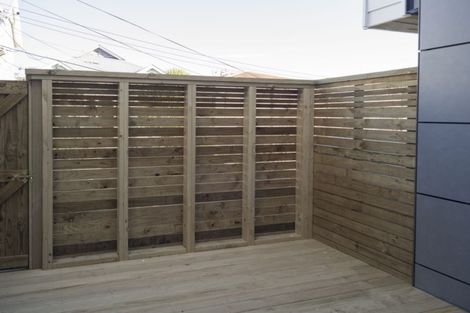 Photo of property in 31-41 Pirie Street, Mount Victoria, Wellington, 6011