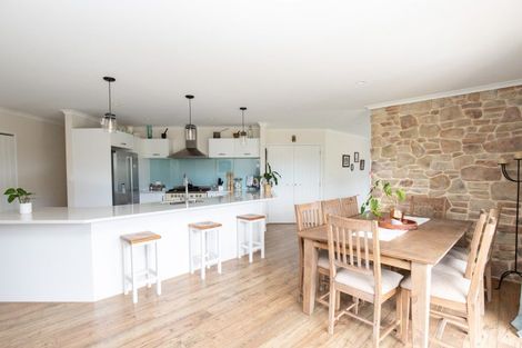 Photo of property in 59 Darlington Street, Ngatea, 3503