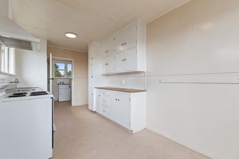 Photo of property in 12 Mattingley Street, Aranui, Christchurch, 8061