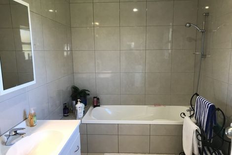 Photo of property in 2a Murdoch Street, Bryndwr, Christchurch, 8053