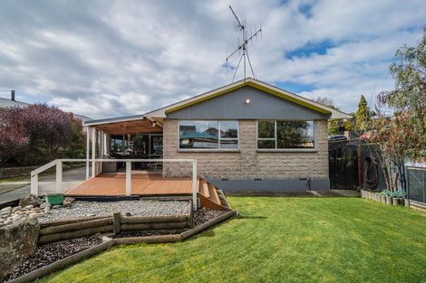 Photo of property in 6 Clyde Carr Crescent, Waimataitai, Timaru, 7910