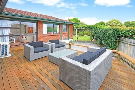 Photo of property in 2/5 Fieldstone Court, Northpark, Auckland, 2013