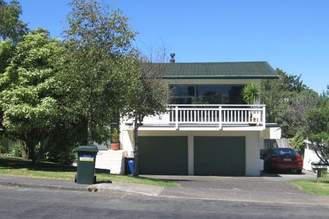 Photo of property in 32 Stanley Avenue, Milford, Auckland, 0620