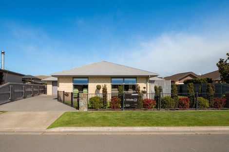 Photo of property in 10 Easthaven Place, Redwoodtown, Blenheim, 7201