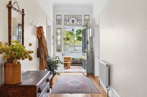 Photo of property in 28 Bronte Street, Nelson, 7010