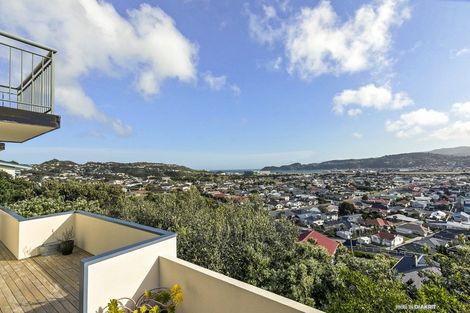 Photo of property in 138 Townsend Road, Miramar, Wellington, 6022