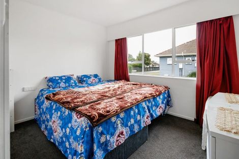 Photo of property in 50a-c Braid Road, St Andrews, Hamilton, 3200