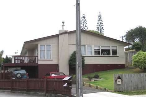 Photo of property in 12 Webb Place, Forrest Hill, Auckland, 0620