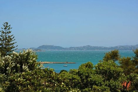 Photo of property in 1 Whiorau Grove, Lowry Bay, Lower Hutt, 5013