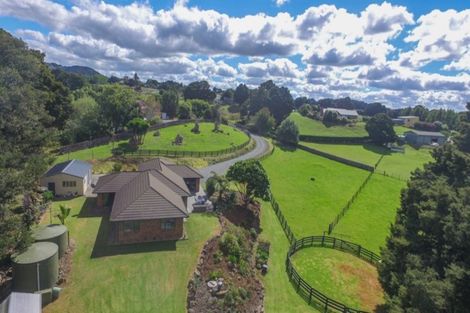 Photo of property in 18 Meadowstone Lane, Maungakaramea, Whangarei, 0178