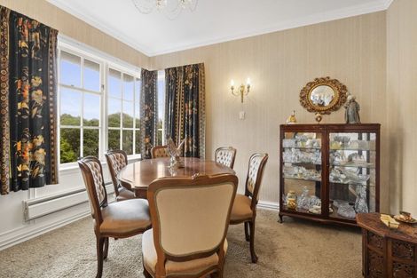 Photo of property in 37 Burrows Avenue, Karori, Wellington, 6012