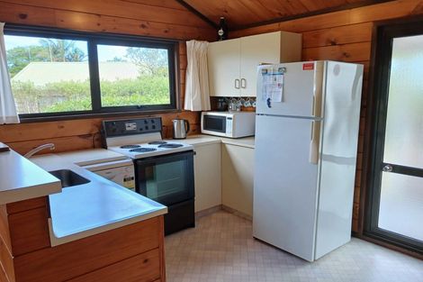 Photo of property in 9 Margot Place, Hahei, Whitianga, 3591