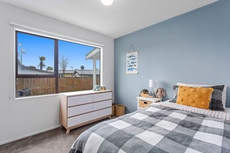 Photo of property in 15 Kauri Street, Edgecumbe, 3120