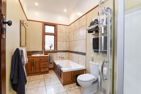 Photo of property in 49 Earls Road, Saint Clair, Dunedin, 9012