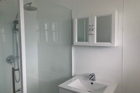 Photo of property in 4 Jackson Avenue, Highbury, Palmerston North, 4412