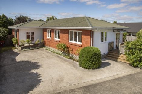 Photo of property in 64 Cologne Street, Martinborough, 5711