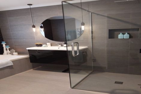 Photo of property in 4 Heaphy Place, Pukehangi, Rotorua, 3015