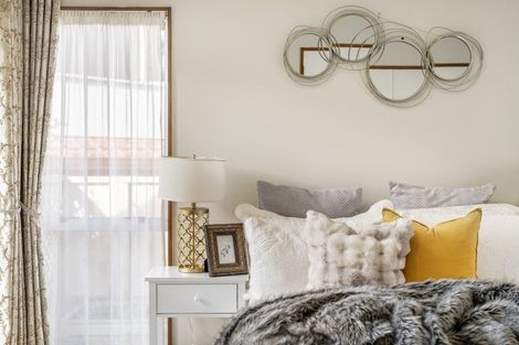 Photo of property in 231 Hobsonville Road, Hobsonville, Auckland, 0618