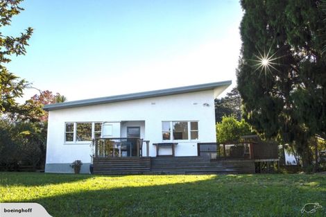 Photo of property in 6 Willowbrook Place, Titirangi, Auckland, 0604