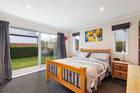 Photo of property in 20 Taiore Crescent, Marshland, Christchurch, 8083