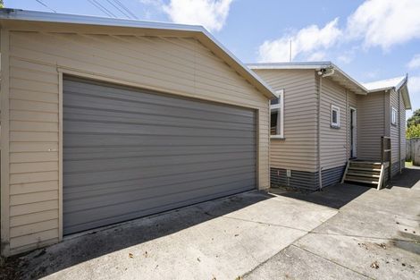 Photo of property in 8a Chard Street, Westown, New Plymouth, 4310