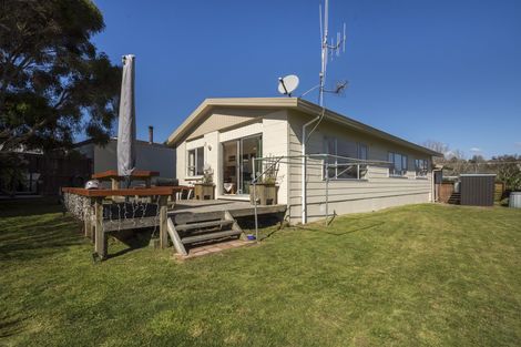 Photo of property in 61 Sherwood Street, Bellevue, Tauranga, 3110