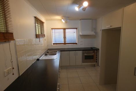 Photo of property in 39 Blease Street, New Lynn, Auckland, 0600
