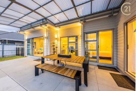 Photo of property in 3 Kabardin Street, Karaka, Papakura, 2113