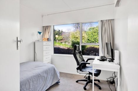 Photo of property in 27a Montana Place, Merrilands, New Plymouth, 4312
