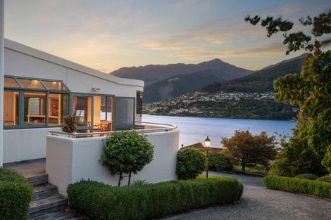 Photo of property in 415 Peninsula Road, Kelvin Heights, Queenstown, 9300