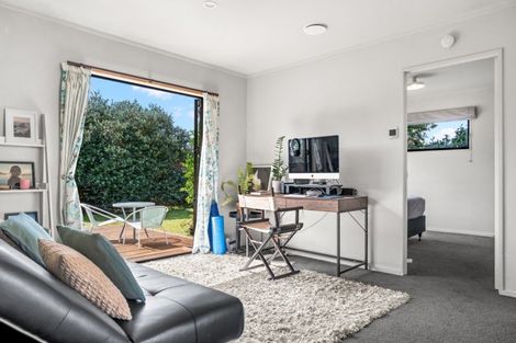 Photo of property in 16b Doncaster Drive, Papamoa Beach, Papamoa, 3118