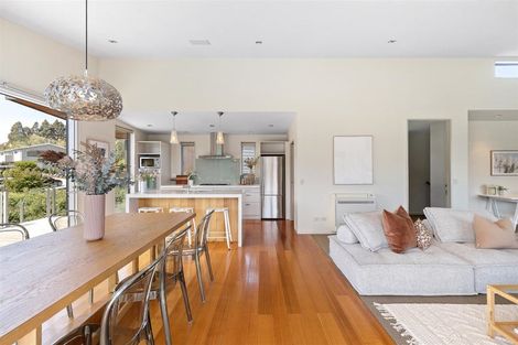 Photo of property in 17 Poplar Drive, Kelvin Heights, Queenstown, 9300