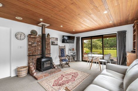 Photo of property in 19 France Road, Otatara, Invercargill, 9879