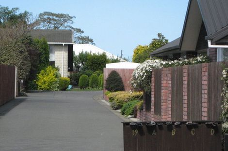 Photo of property in 19c Clipper Place, Redwood, Christchurch, 8051