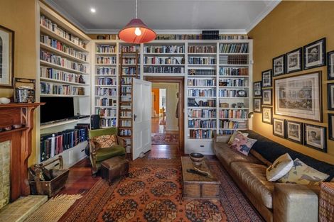 Photo of property in 54 Hobson Street, Thorndon, Wellington, 6011