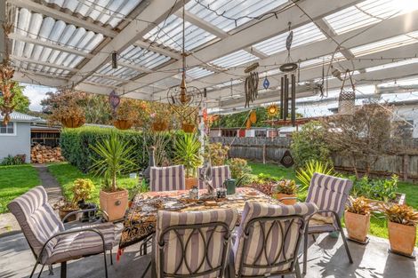 Photo of property in 223 High Street North, Carterton, 5713