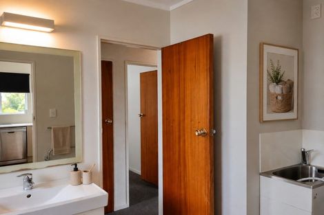 Photo of property in 6 Cluny Road, Plimmerton, Porirua, 5026