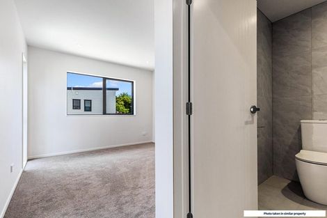 Photo of property in 7/22 Coniston Avenue, Te Atatu South, Auckland, 0610