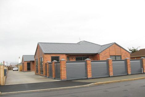 Photo of property in 137b Macandrew Road, South Dunedin, Dunedin, 9012