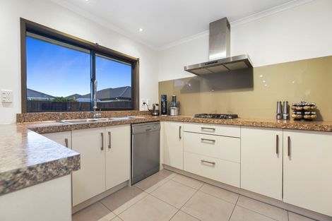 Photo of property in 129 Wentworth Drive, Rototuna North, Hamilton, 3210