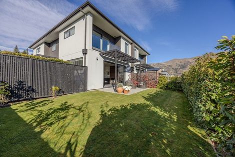 Photo of property in 53 Tenby Street, Wanaka, 9305