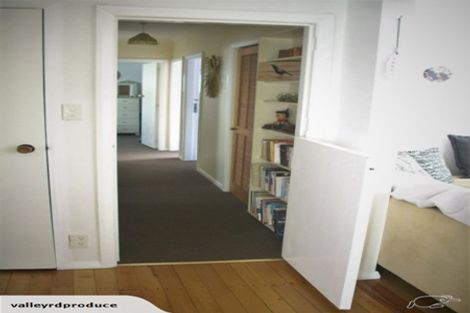 Photo of property in 106 Valley Road, Paraparaumu, 5032