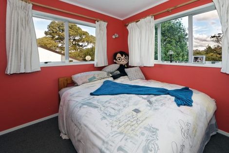 Photo of property in 93 Oreil Avenue, West Harbour, Auckland, 0618