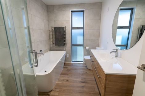 Photo of property in 3 Field View, Bradford, 9011