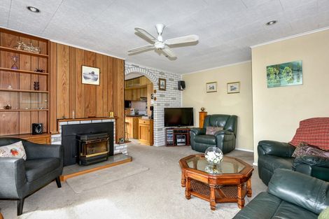 Photo of property in 7 Marshwood Place, Sockburn, Christchurch, 8042