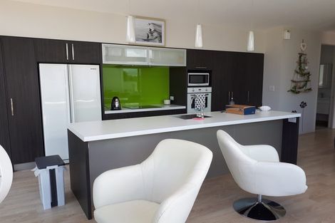 Photo of property in 8a Wairere Road, Torbay, Auckland, 0630