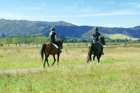 Photo of property in 144 Papakura-clevedon Road, Clevedon, Papakura, 2582